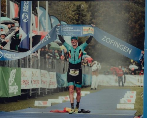 HAndgespaakte Wielen Seppe Odeyn Wereldkampioen Duathlon Zofingen 2021